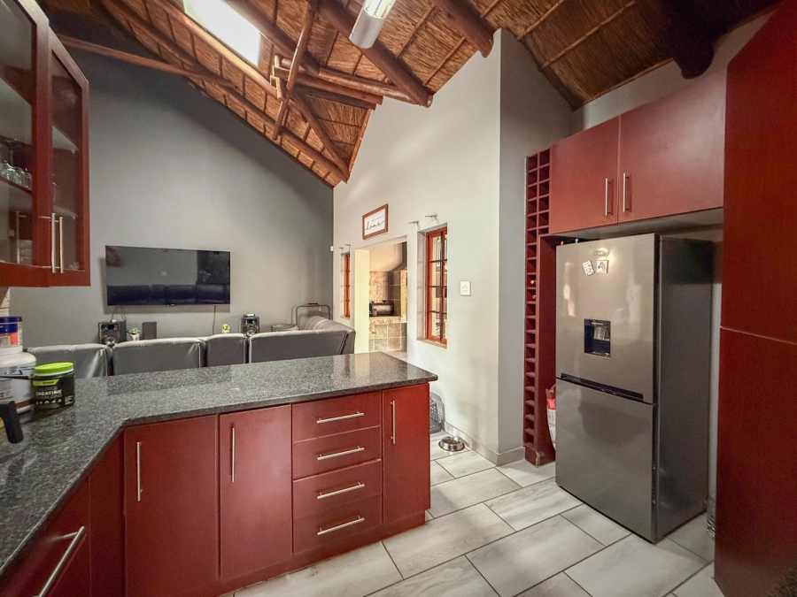 3 Bedroom Property for Sale in Melodie North West